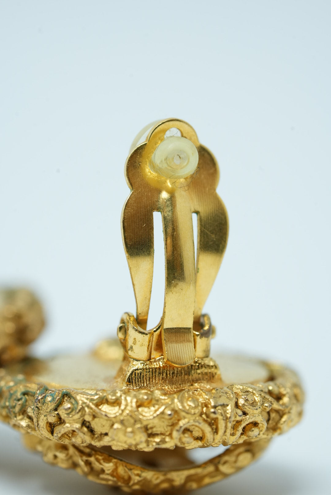Pre-Owned Chanel 1993 CC Mirror Earrings Clip-On 1993