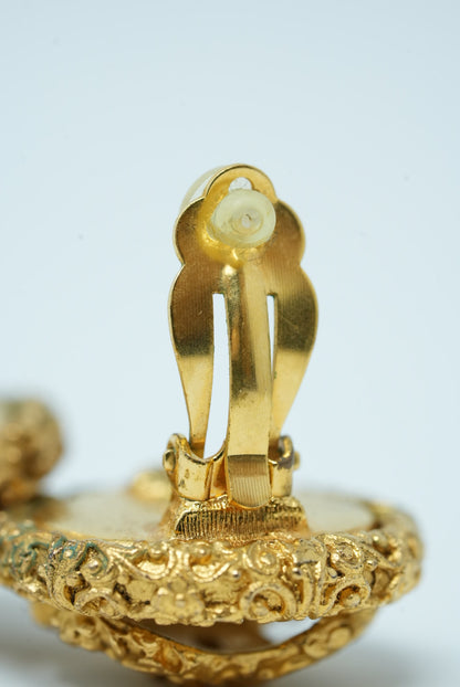 Pre-Owned Chanel 1993 CC Mirror Earrings Clip-On 1993
