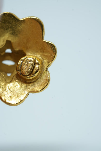 Pre-Owned CHANEL Flower Earrings Clip-On 1996