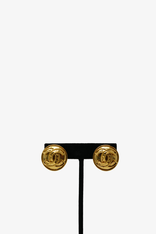 Pre owned Chanel Round CC earrings Clip-on
