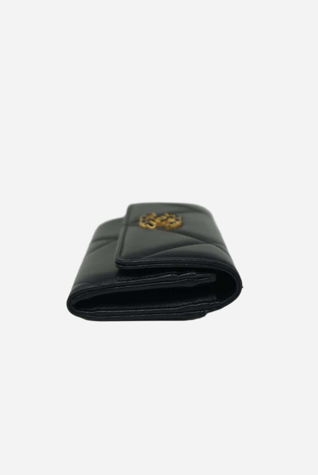 Pre-Owned Chanel Black Lambskin 19 Flap Wallet 2023