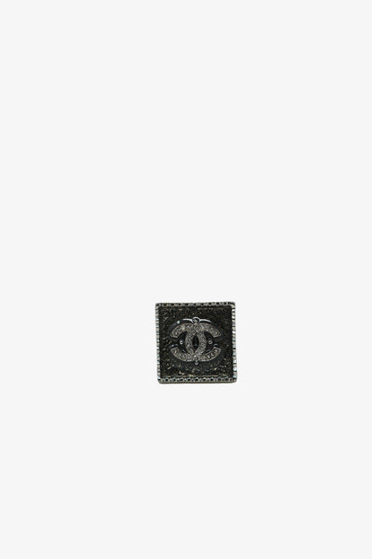 Pre-owned Chanel Square Rhinestone Ring