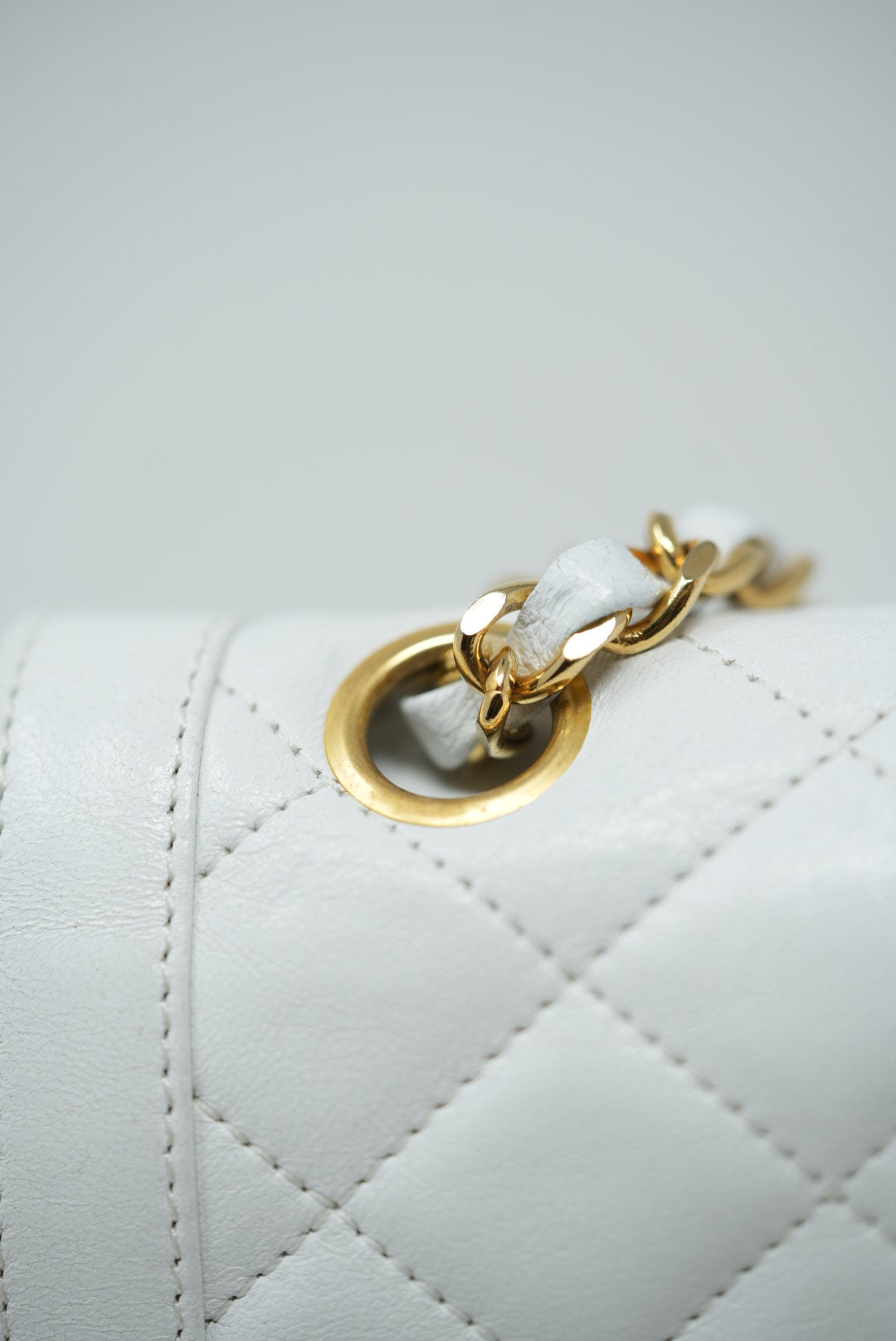 Pre-Owned CHANEL 1991-1994 Paris Edition Flap Small Shoulder Bag