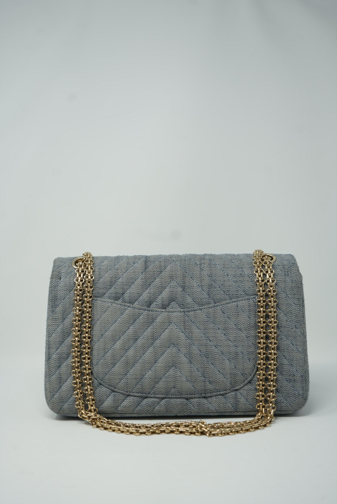 Pre-Owned CHANEL V Chevron 2.55 226 Reissue Flap Bag Denim