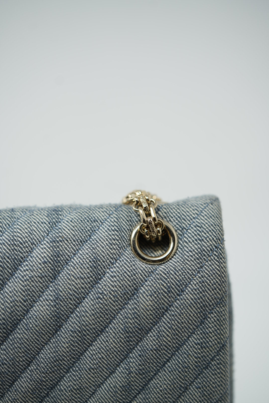 Pre-Owned CHANEL V Chevron 2.55 226 Reissue Flap Bag Denim