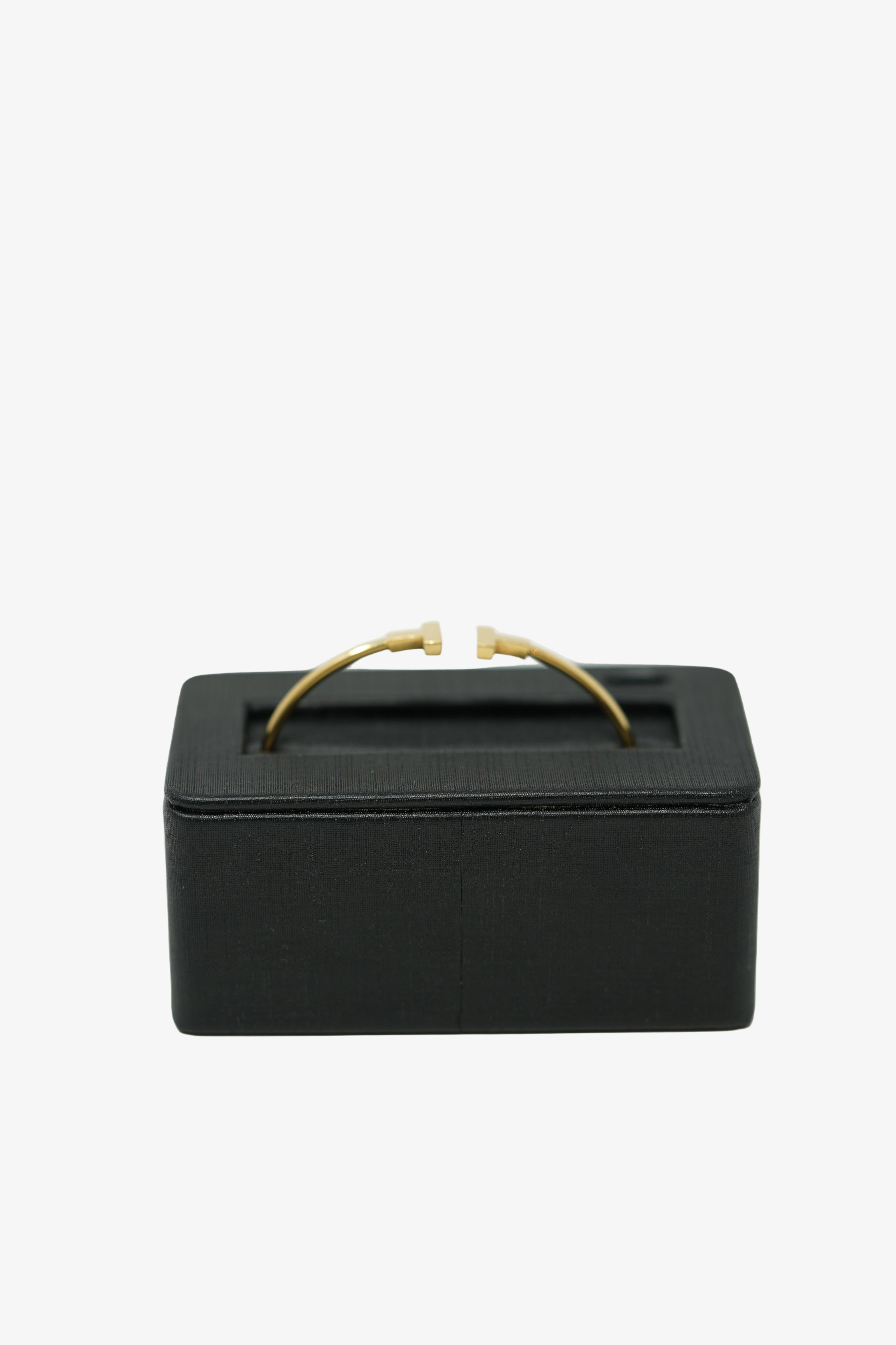 Tiffany T Narrow Bracelet 18K