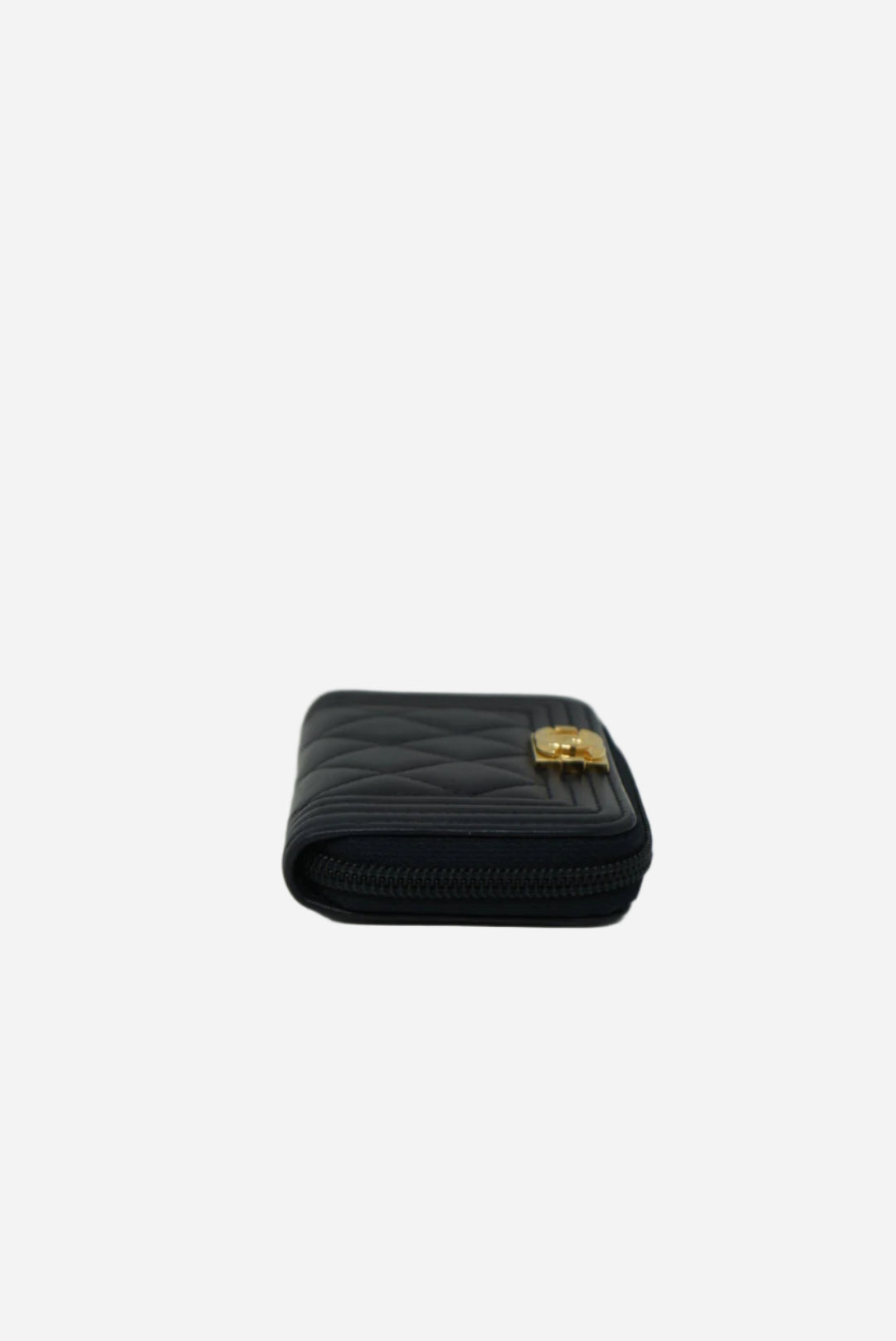 Pre-Owned Chanel Boy Zip up Card Holder 2015-2016