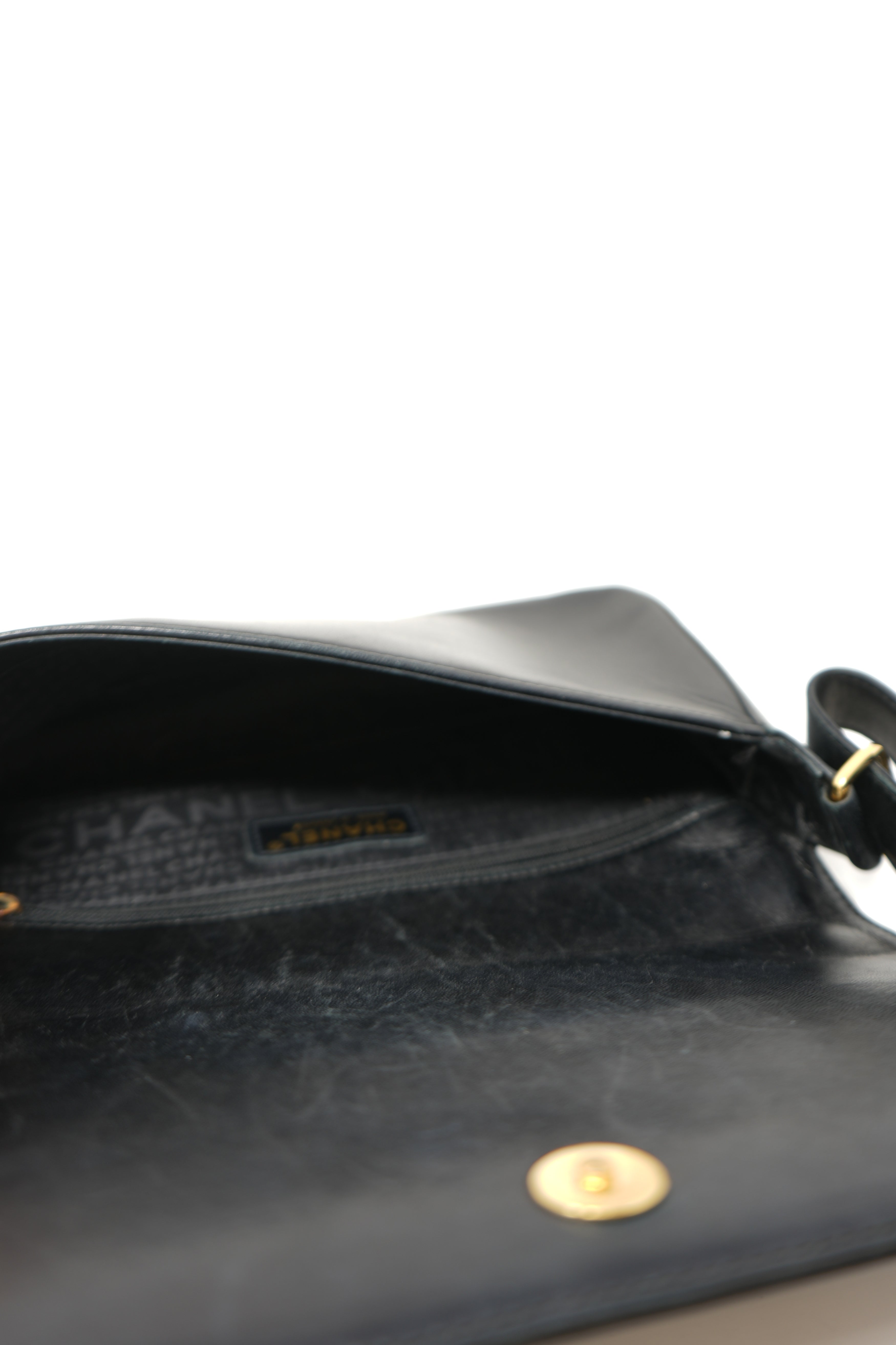 Pre-Owned 2003–2004 Chanel Black Calfskin/Lambskin Chocolate Bar Shoulder Bag