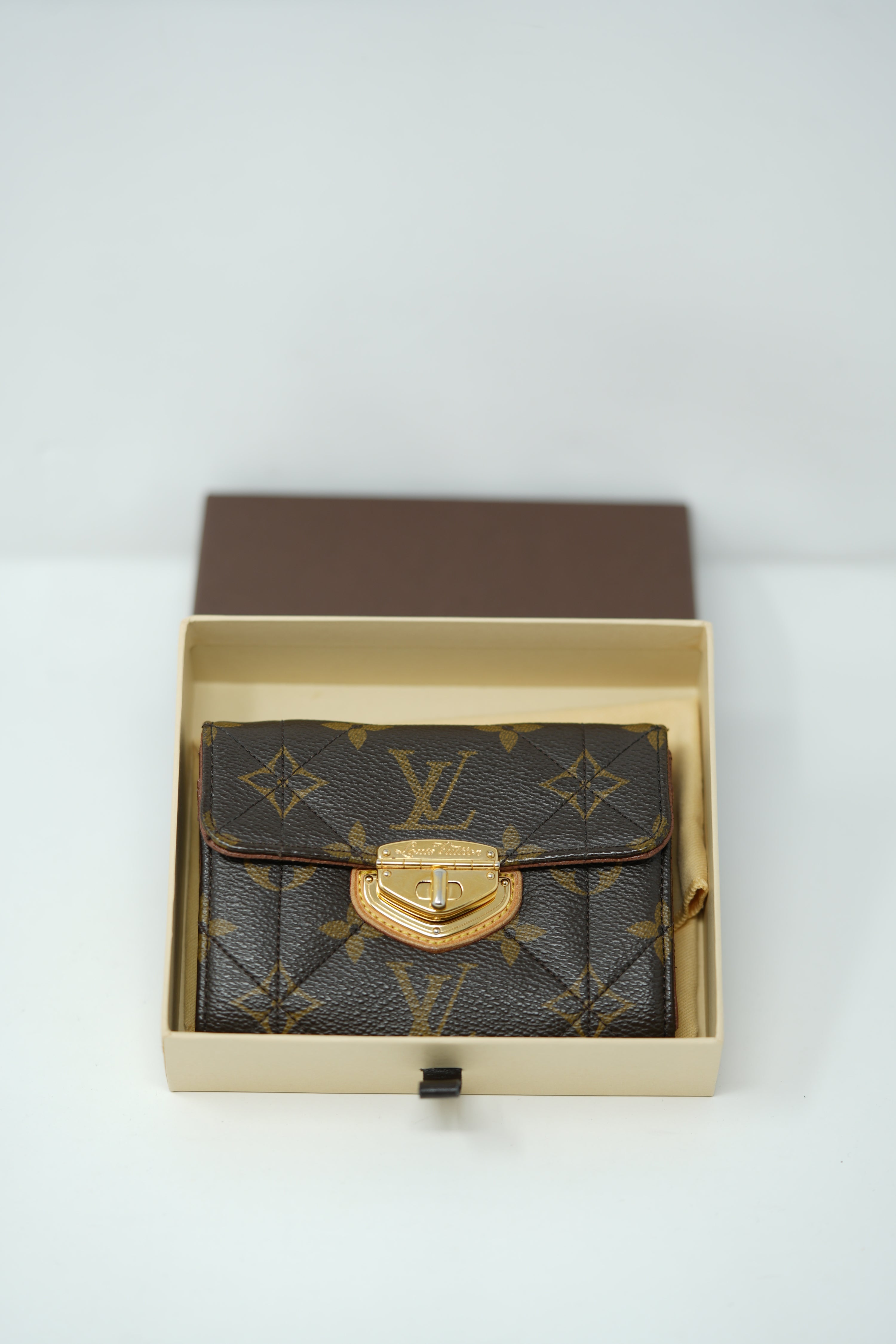 Louis Vuitton Etoile Portefeuille Wallet