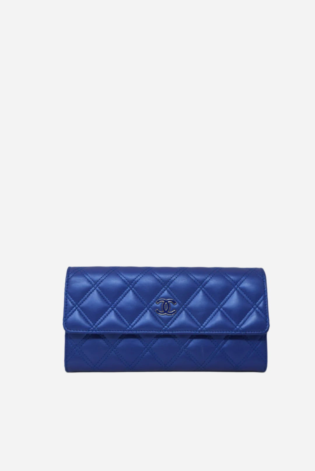 Pre-Owned Chanel Blue Lambskin Long Wallet