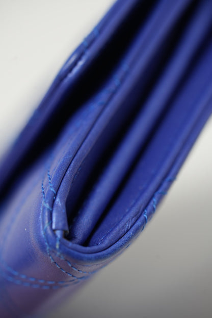 Pre-Owned Chanel Blue Lambskin Long Wallet