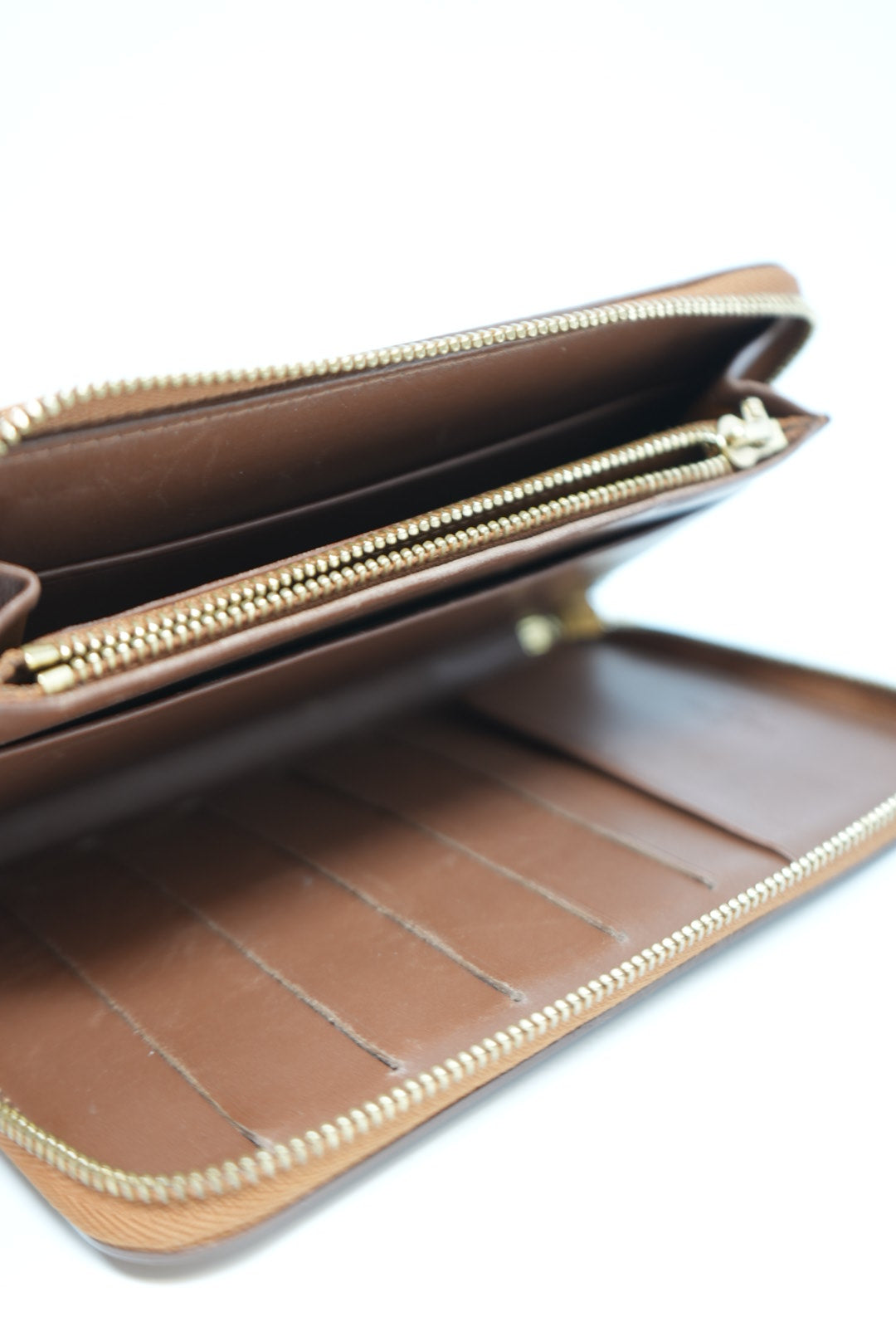 Louis Vuitton Patent Zipper Long Wallet