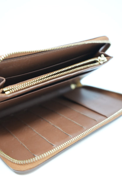 Louis Vuitton Patent Zipper Long Wallet