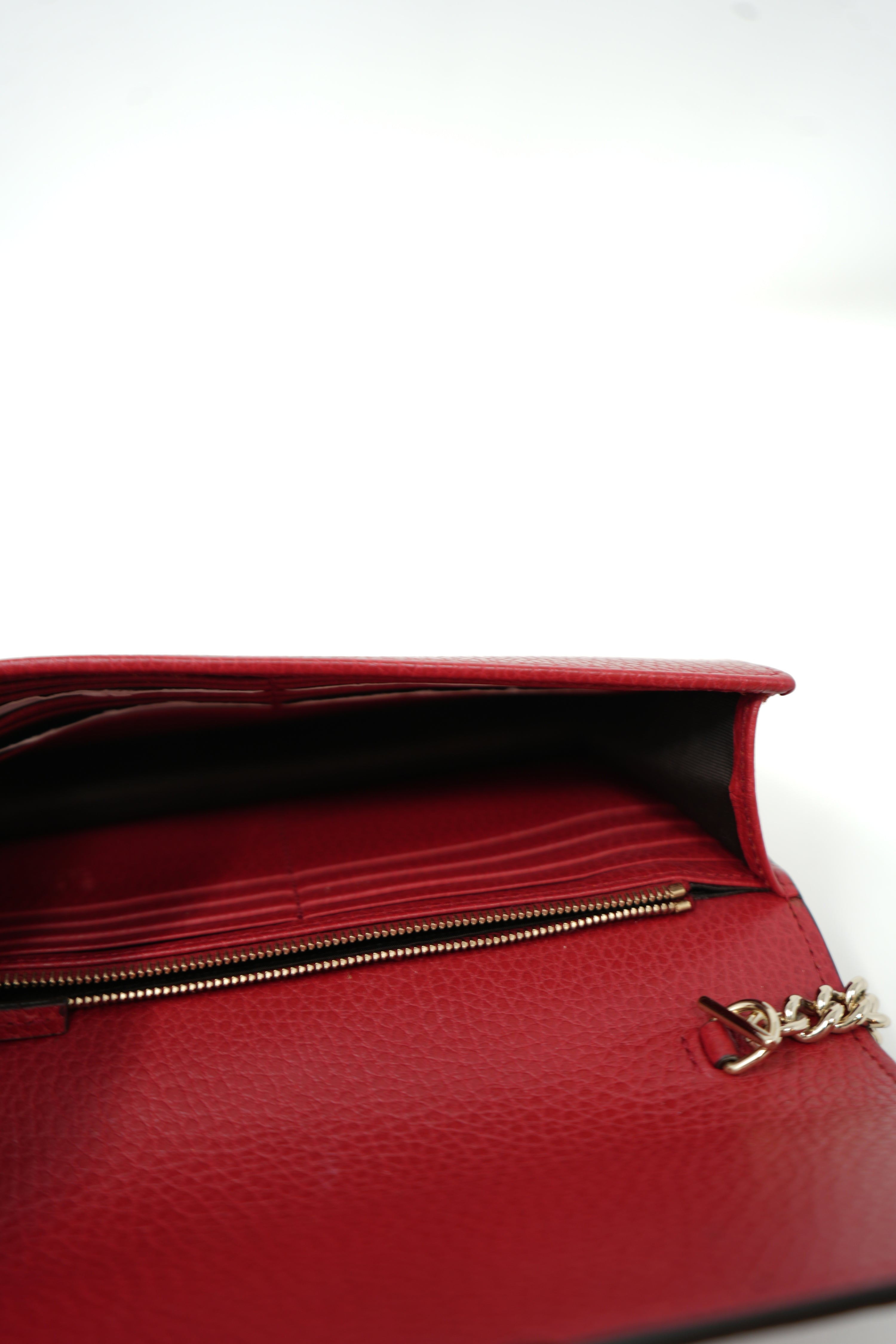 Gucci Red Leather GG Interlocking Wallet On Chain