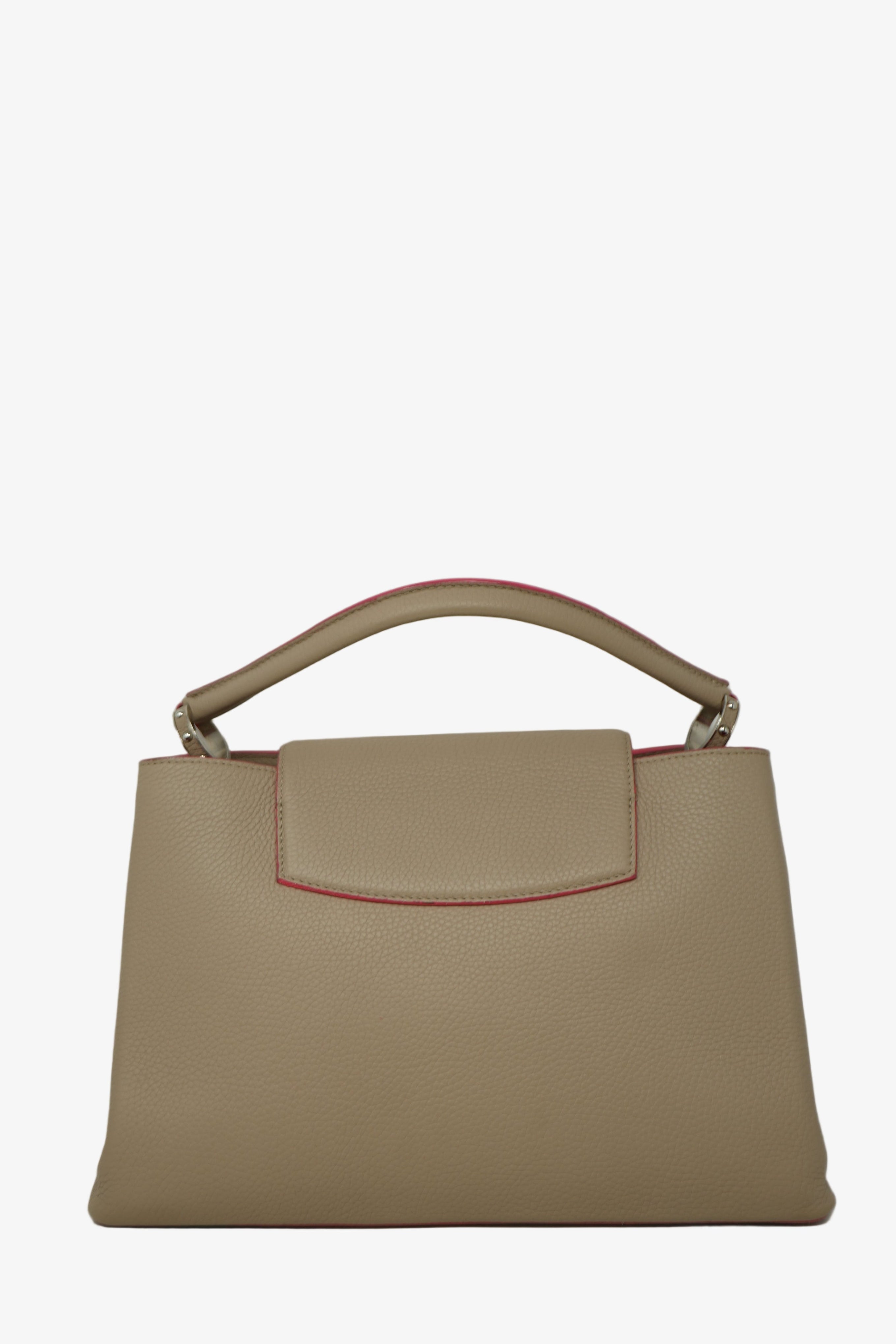 Louis Vuitton 2014 Beige Taurillon Leather Capucines MM Top Handle Bag