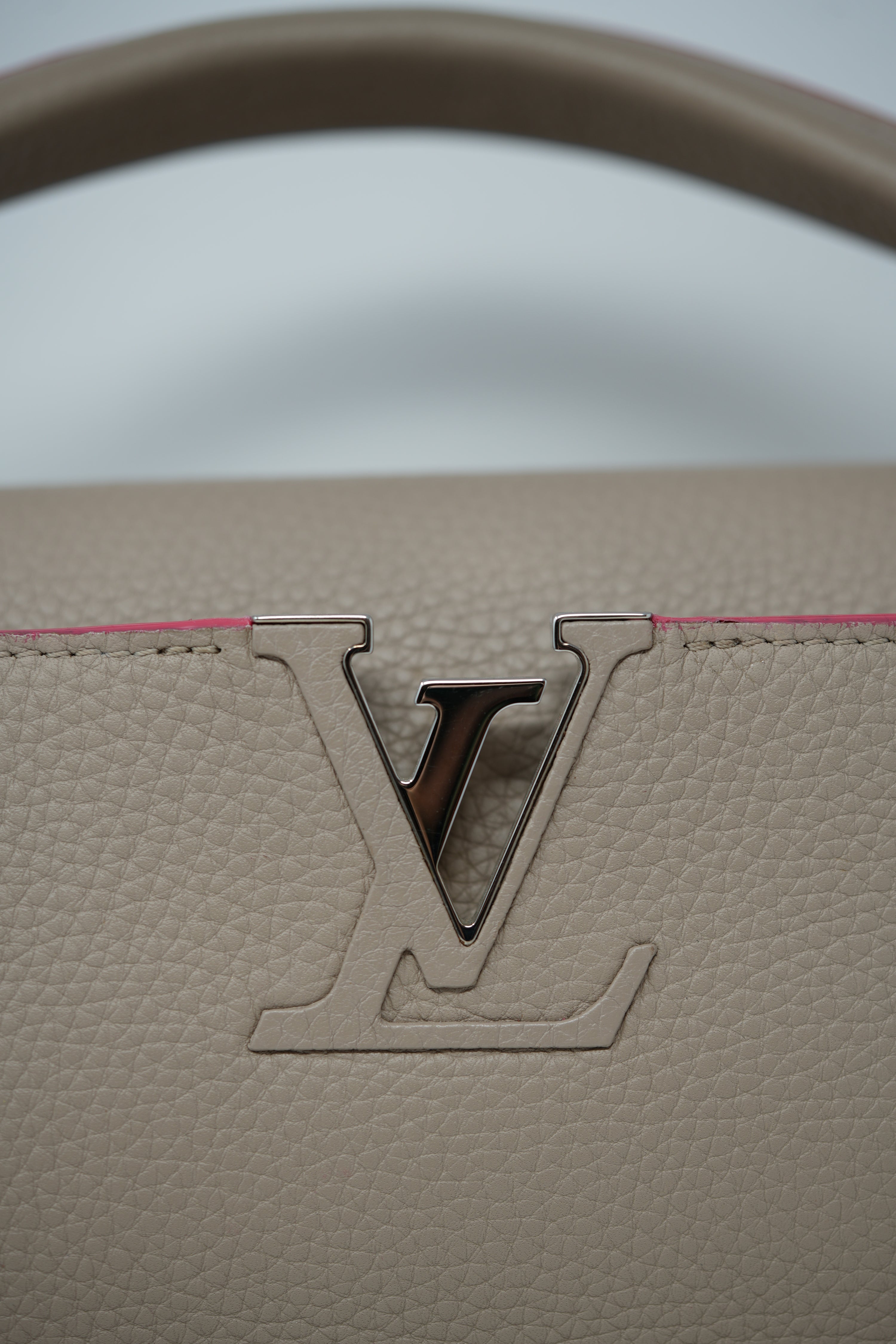 Louis Vuitton Taurillon Capucines MM Top Handle
