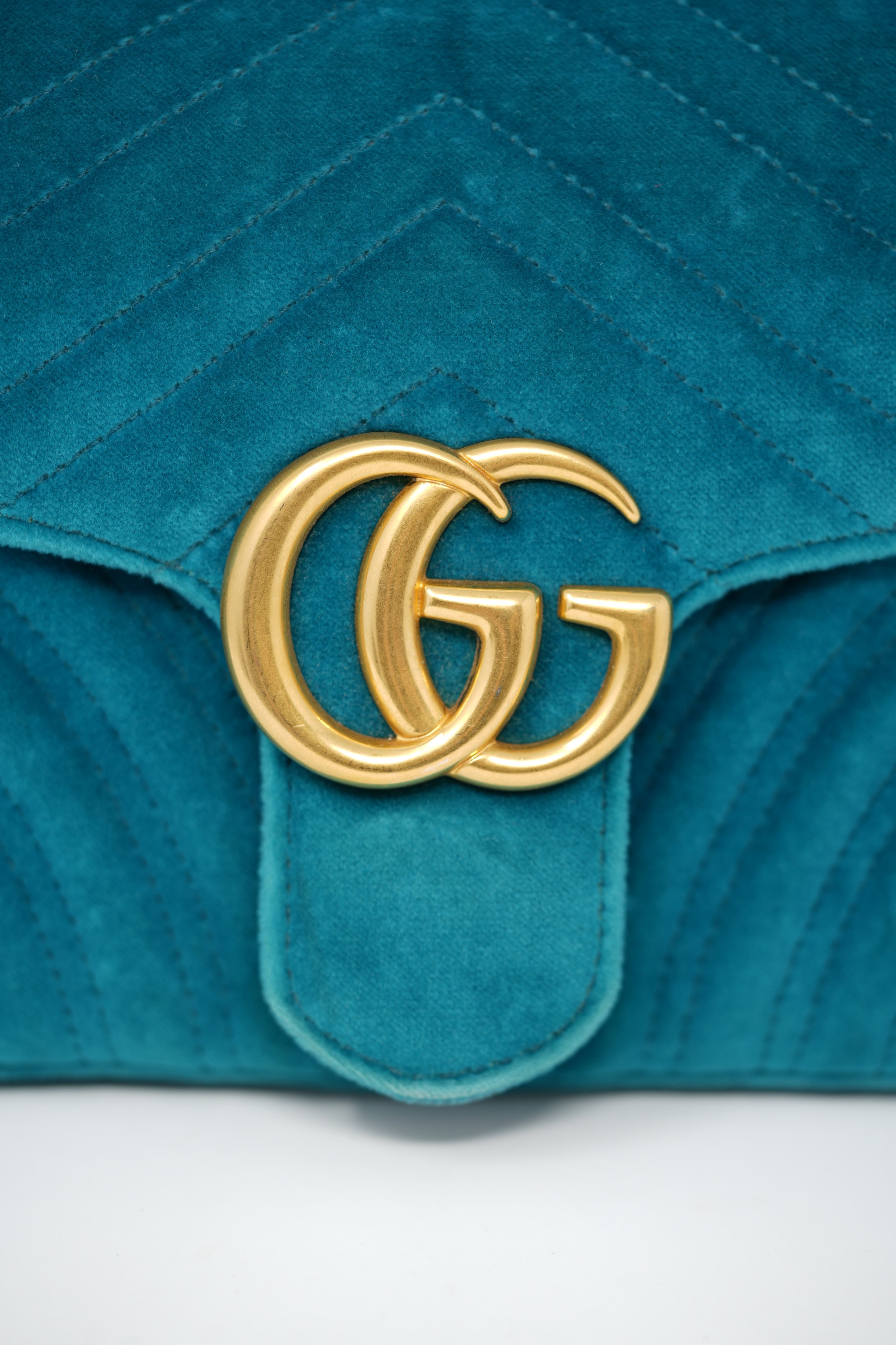 Gucci Blue Velvet GG Marmont Medium shoulder bag