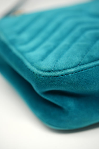 Gucci Blue Velvet GG Marmont Medium shoulder bag