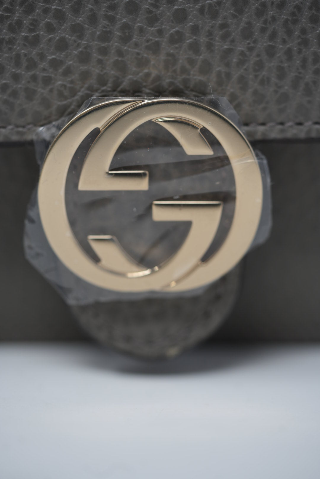 Gucci Grey Leather GG Wallet On Chain