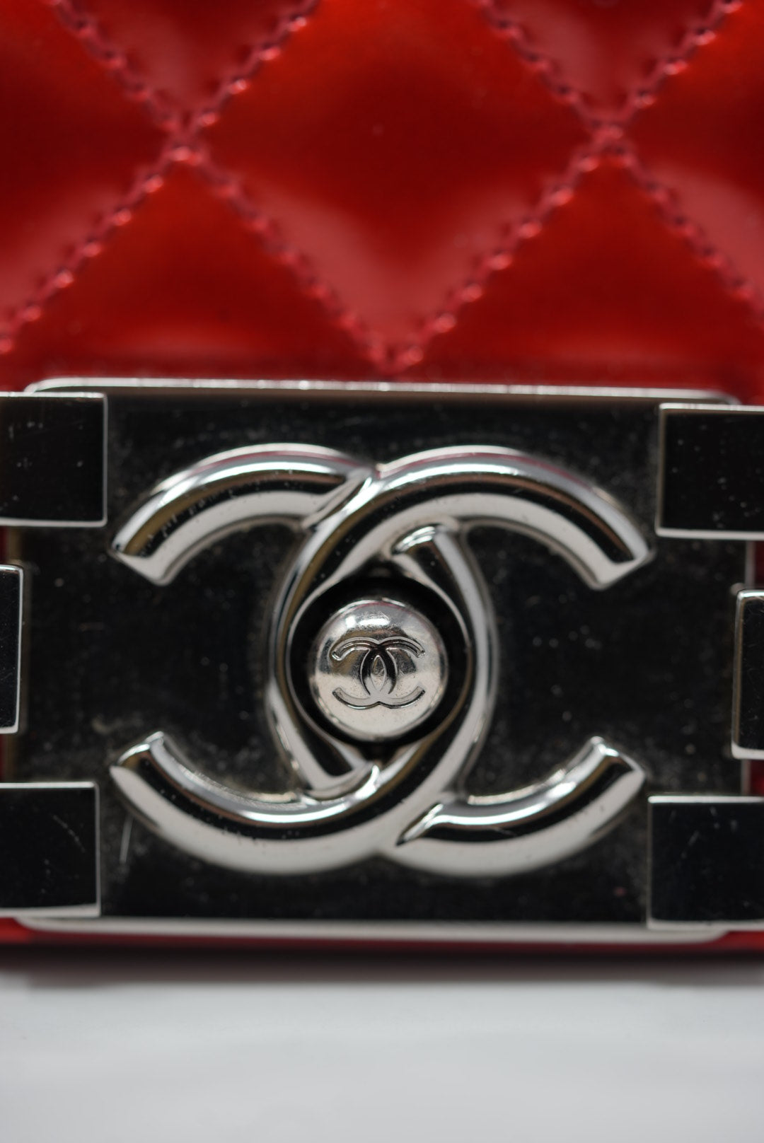 Pre-Owned Chanel 2014 Red Patent Boy Flap Bag