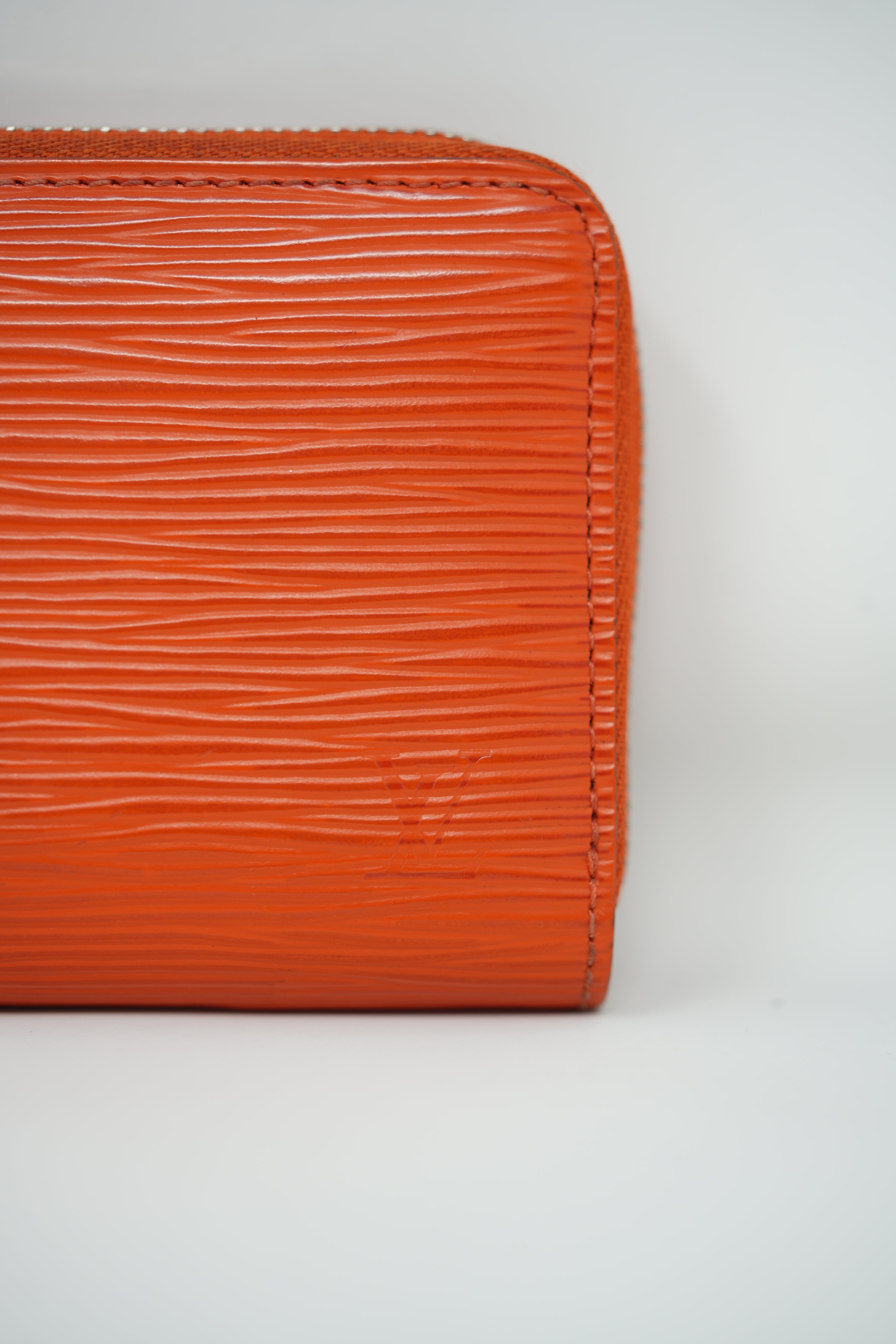 Louis Vuitton EPI Zippy Coin Bag