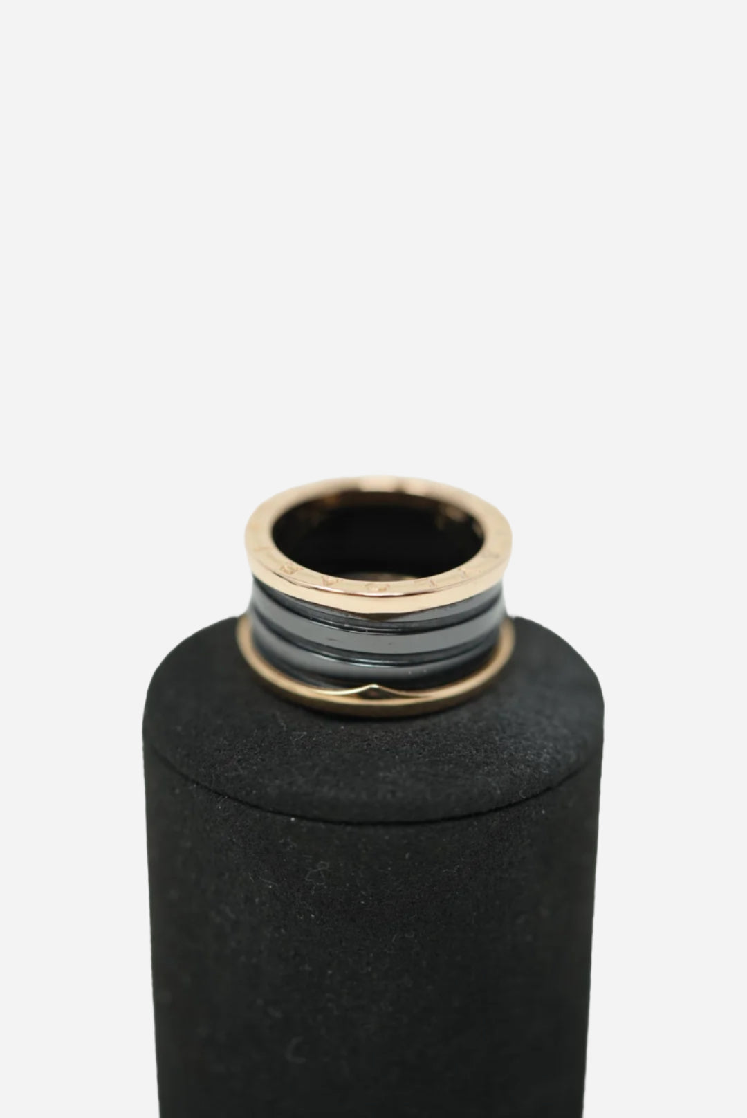 Bvlgari B.zerol ring 18k Size 58