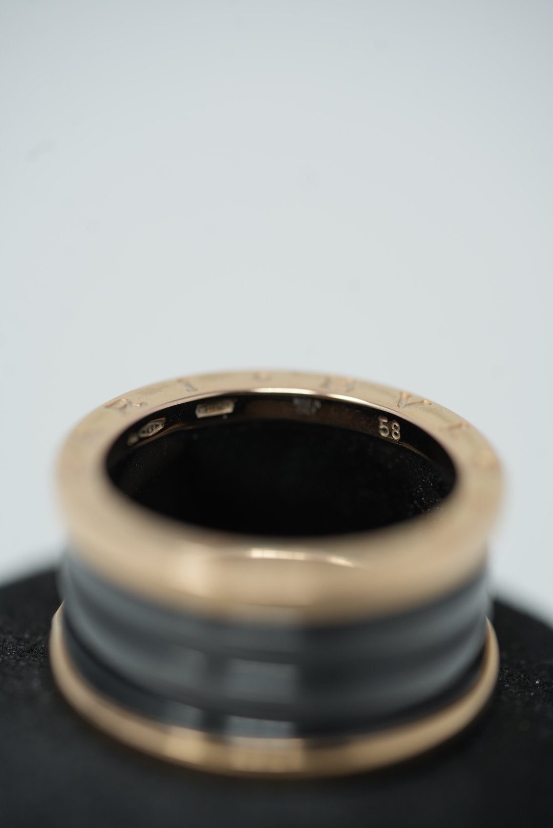 Bvlgari B.zerol ring 18k Size 58