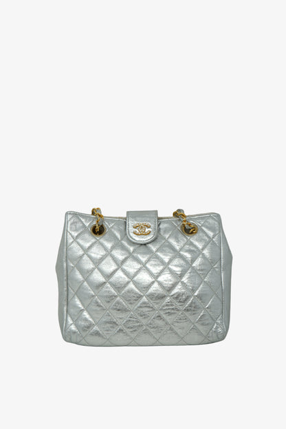 Pre-Owned Chanel 1986–1988 Silver Lambskin Quilted Shoulder Bag