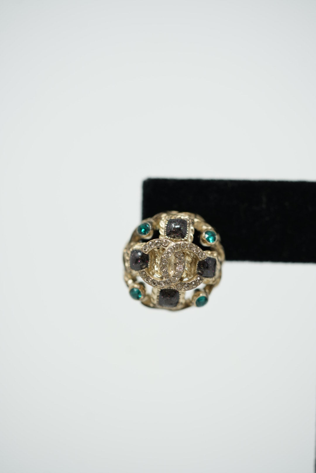 Pre-Owned Chanel Crystal CC Earrings 2018
