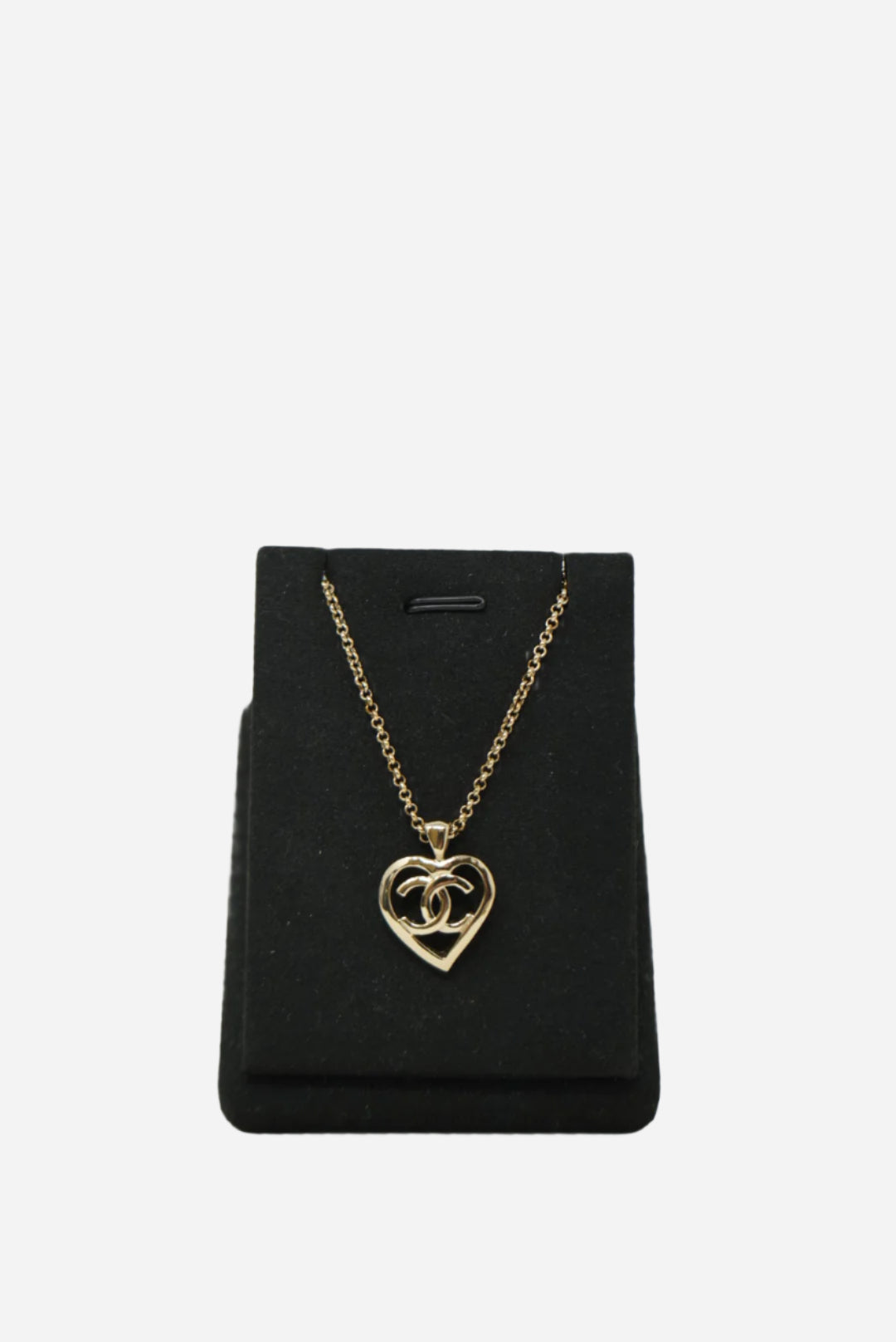 Pre-Owned Chanel 22P Heart CC Logo Necklace