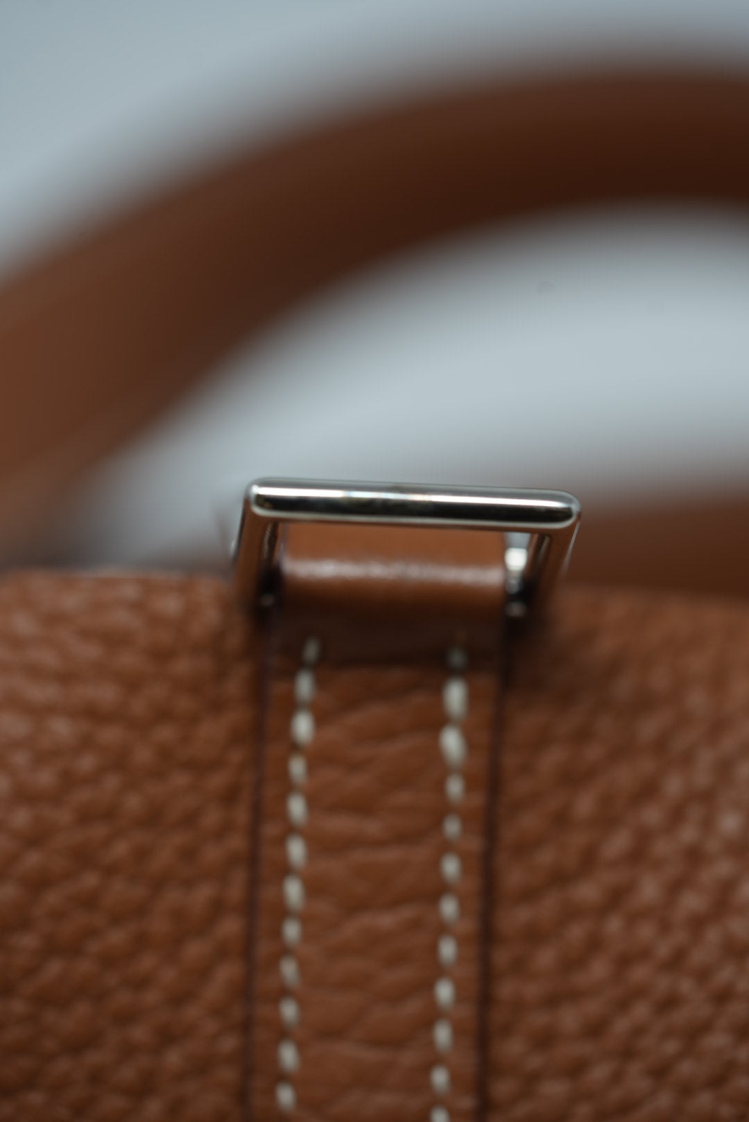 Hermès 2016 Gold Clemence Leather Picotin 18 Handbag