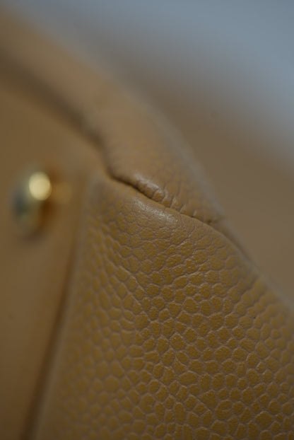 Pre-Owned Chanel Caviar Petit Timeless Tote Bag