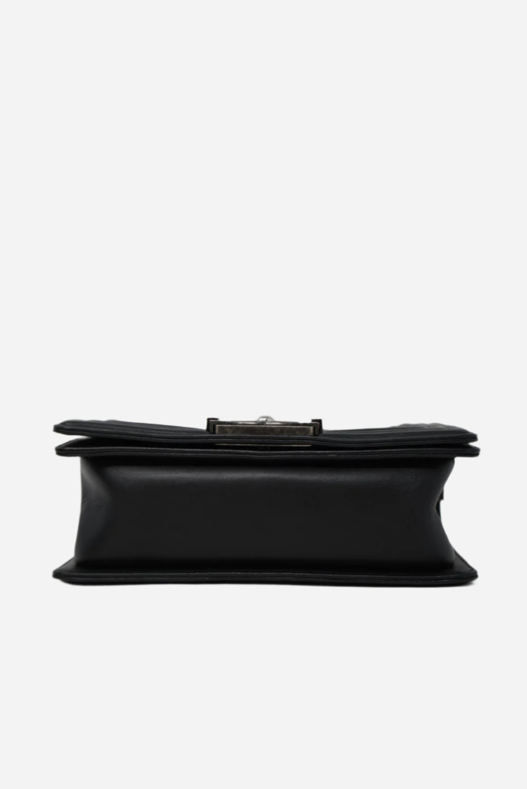 Pre-Owned Chanel 2013-2014 Black Boy Flap Bag Lambskin Refurbished