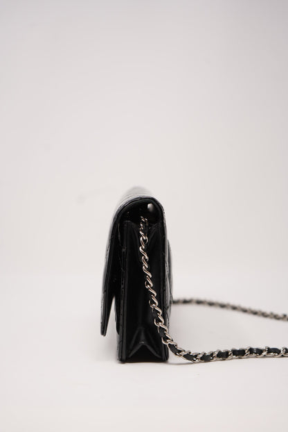 Pre-Owned CHANEL Patent WALLET On CHAIN