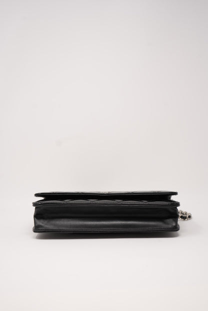 Pre-Owned CHANEL Patent WALLET On CHAIN
