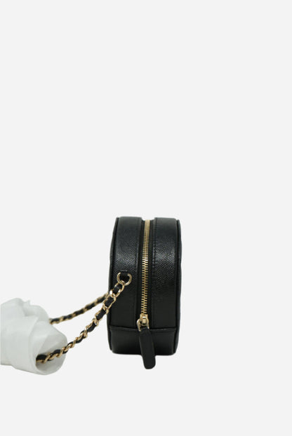 Pre-Owned Chanel Caviar Round Clutch w/Chain