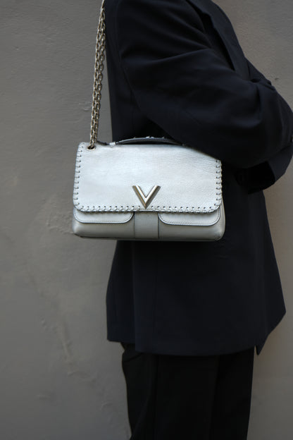 Louis Vuitton Leather Very Chain Bag