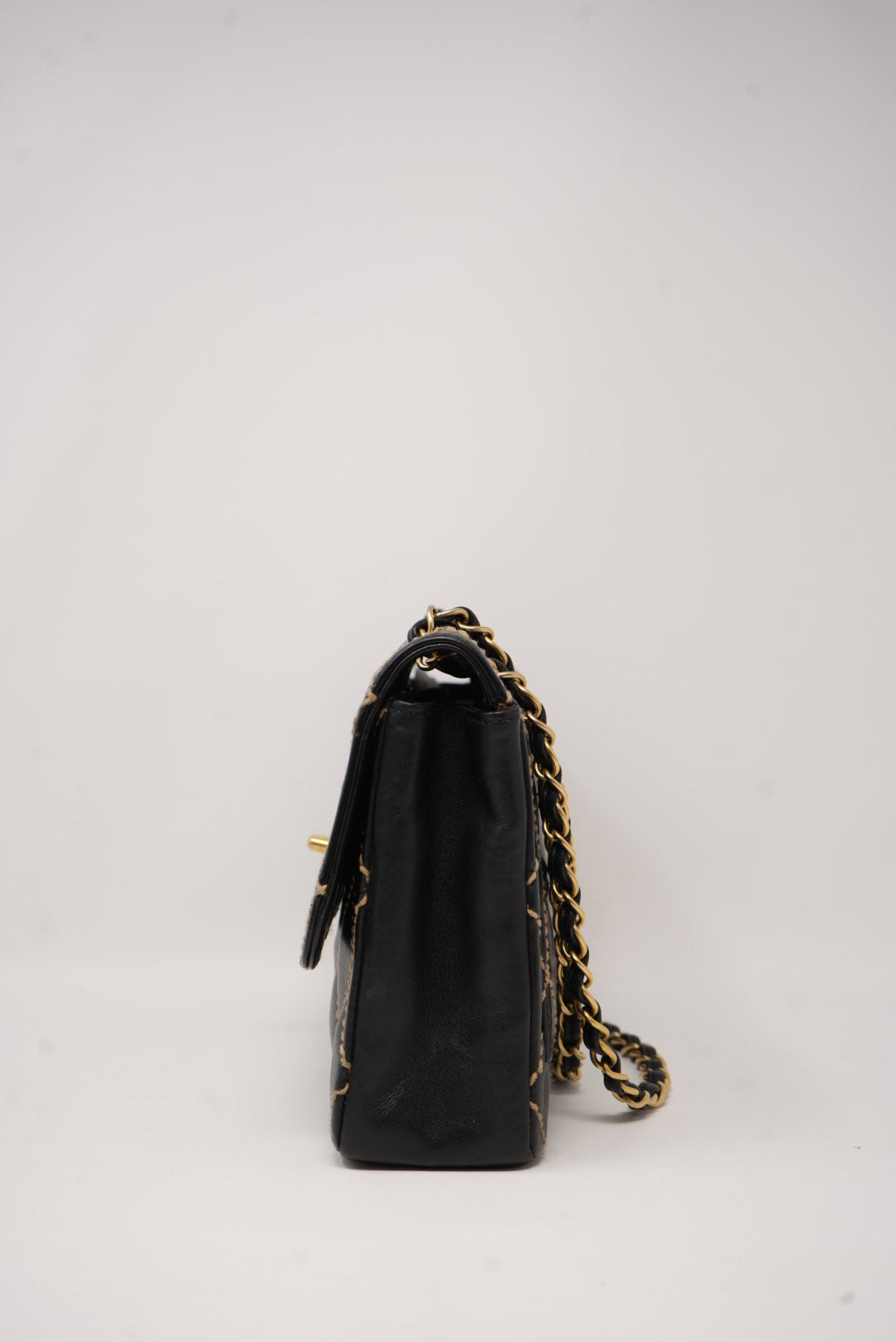 Pre-Owned CHANEL Wild Stitch Shoulder Bag Black 2003-2004