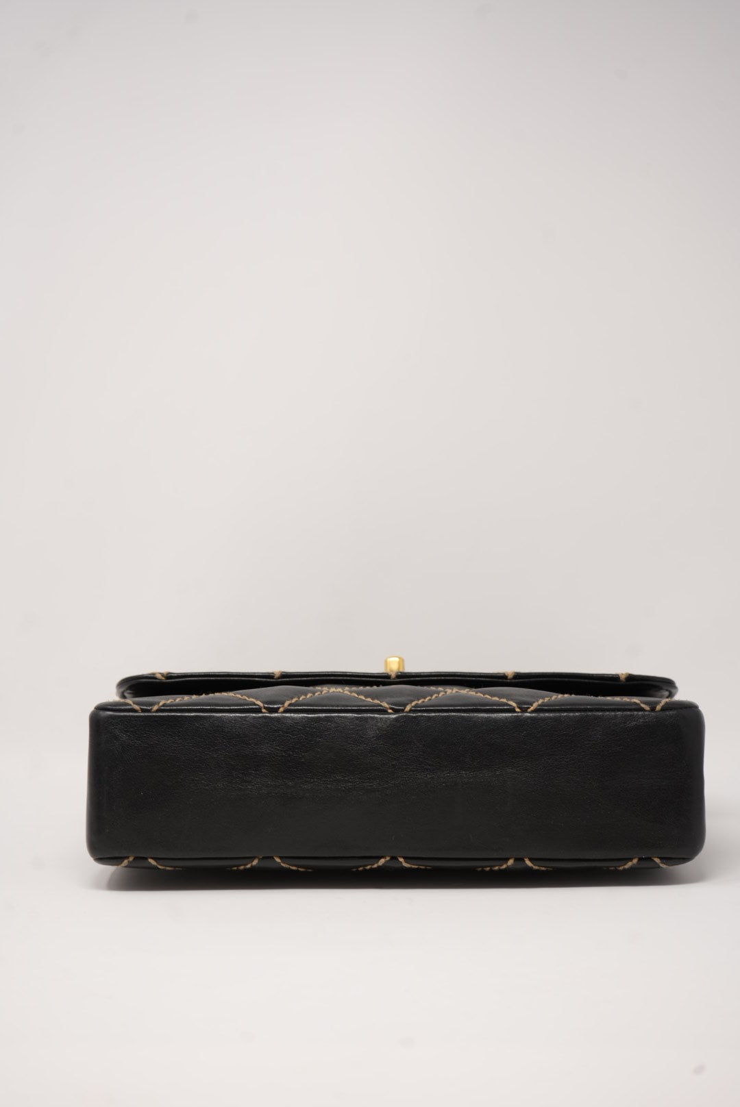 Pre-Owned CHANEL Wild Stitch Shoulder Bag Black 2003-2004
