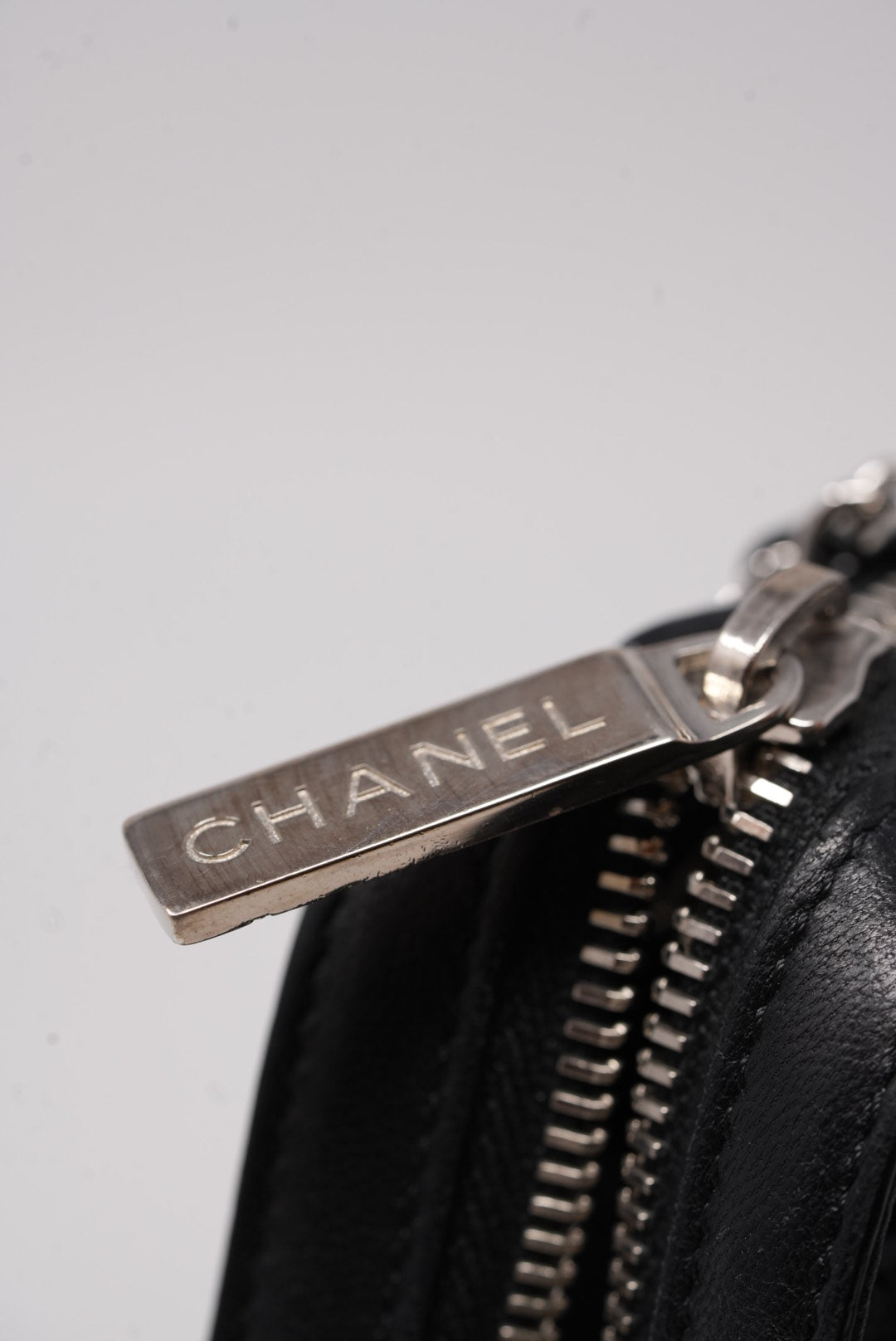 Pre-Owned Chanel Flap Bag Lambskin/ Calfskin