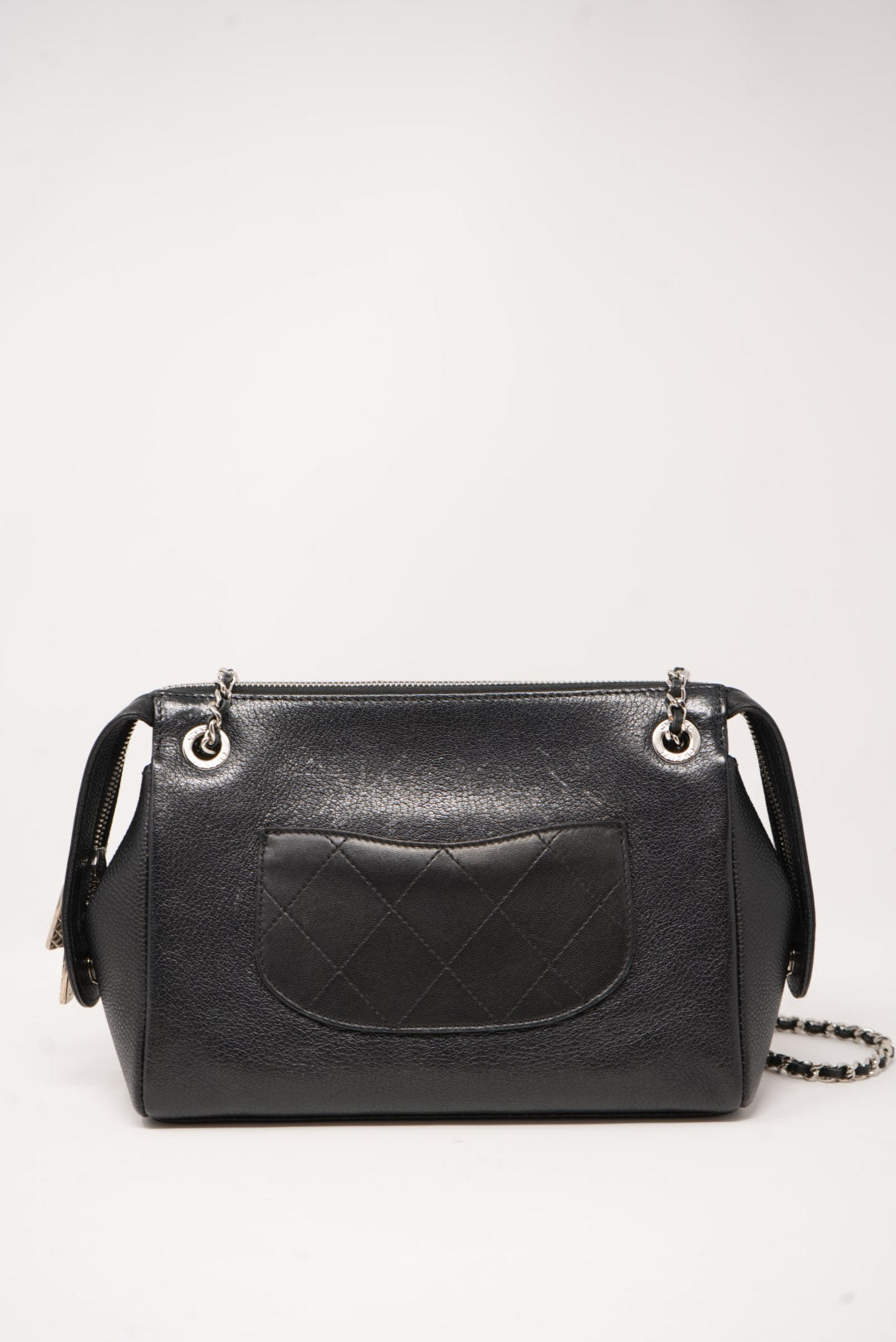 Pre-Owned Chanel Flap Bag Lambskin/ Calfskin