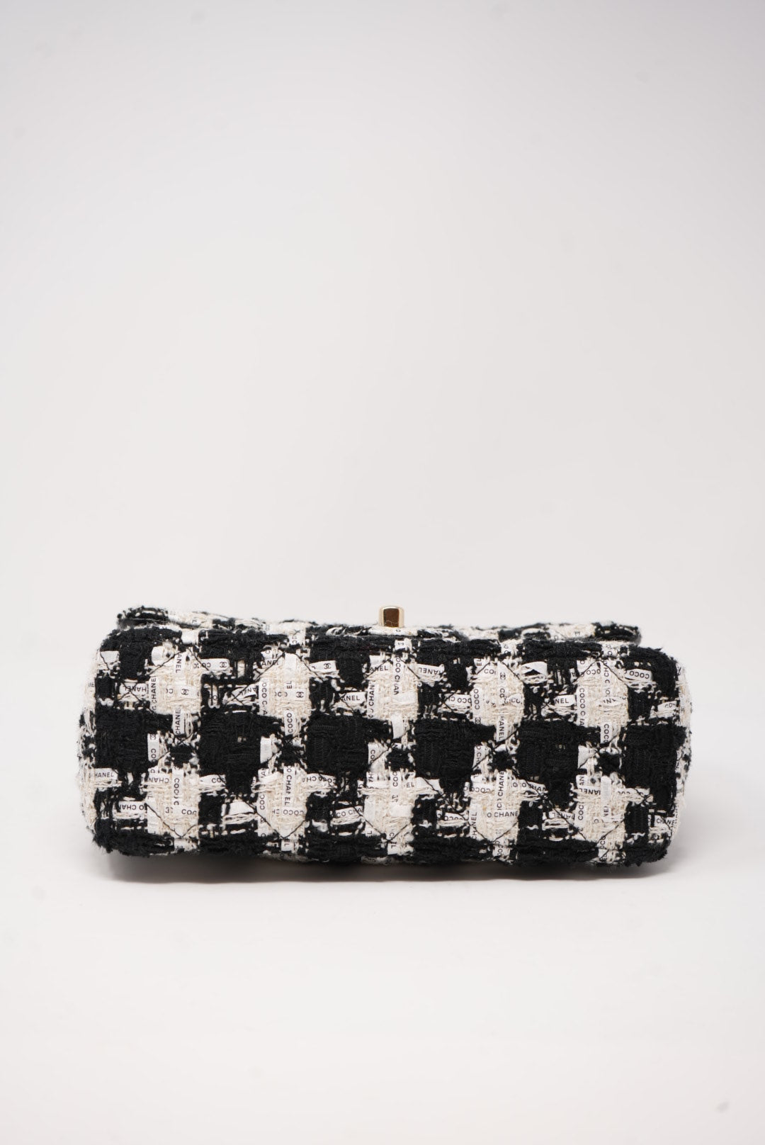 Pre-Owned Chanel Tweed Mini Flap Bag 2020