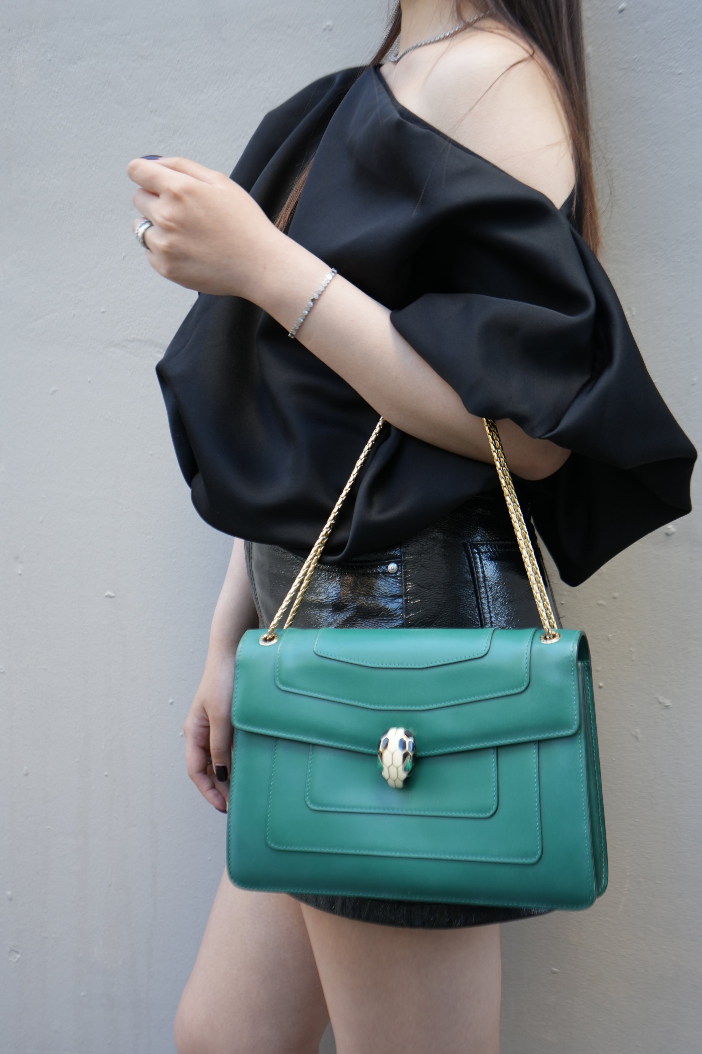 BVLGARI Green Leather Medium Serpenti Forever Shoulder Bag