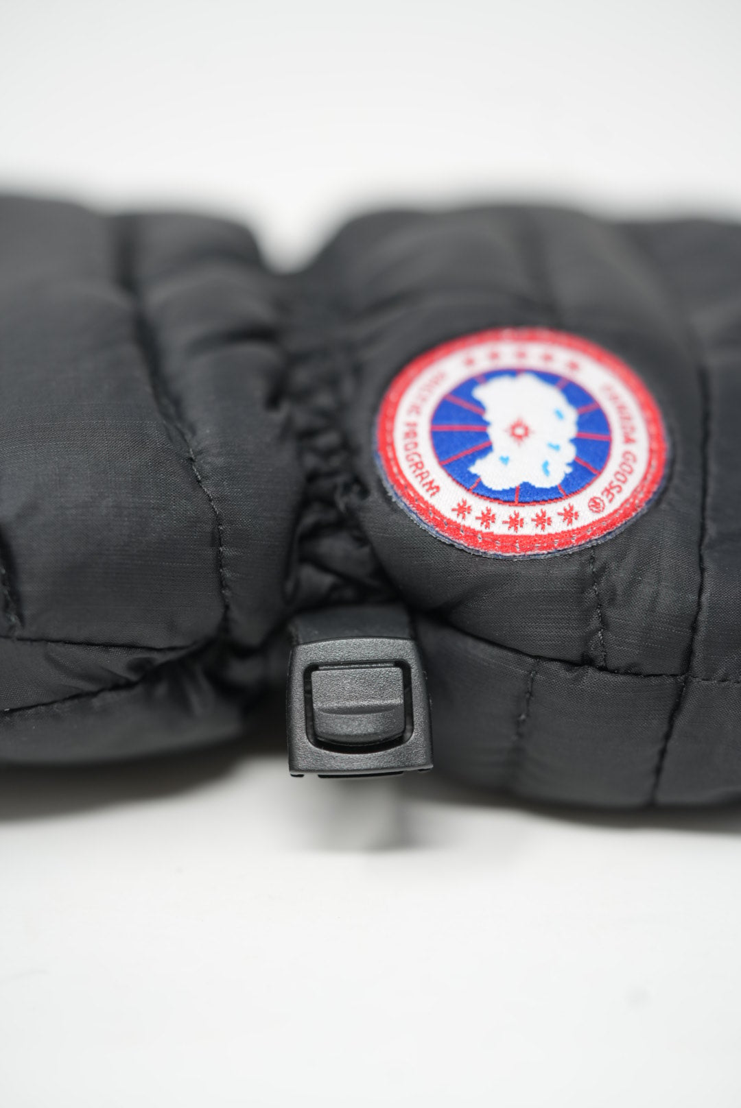 Canada Goose Black Arctic Down Mitts