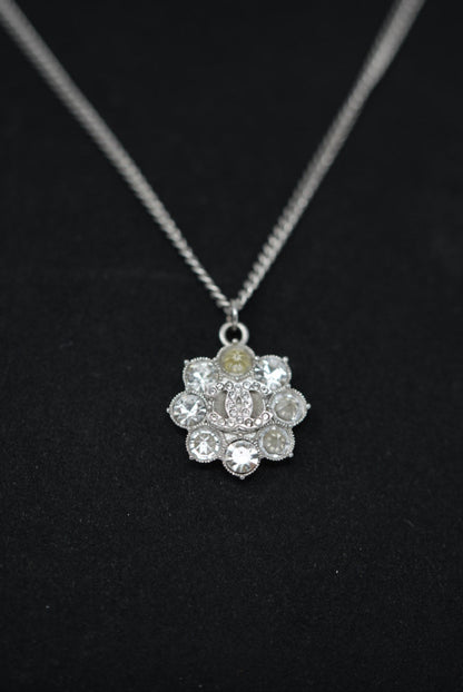 Pre-Owned Chanel CC Rhinestone Necklace 2014-2015