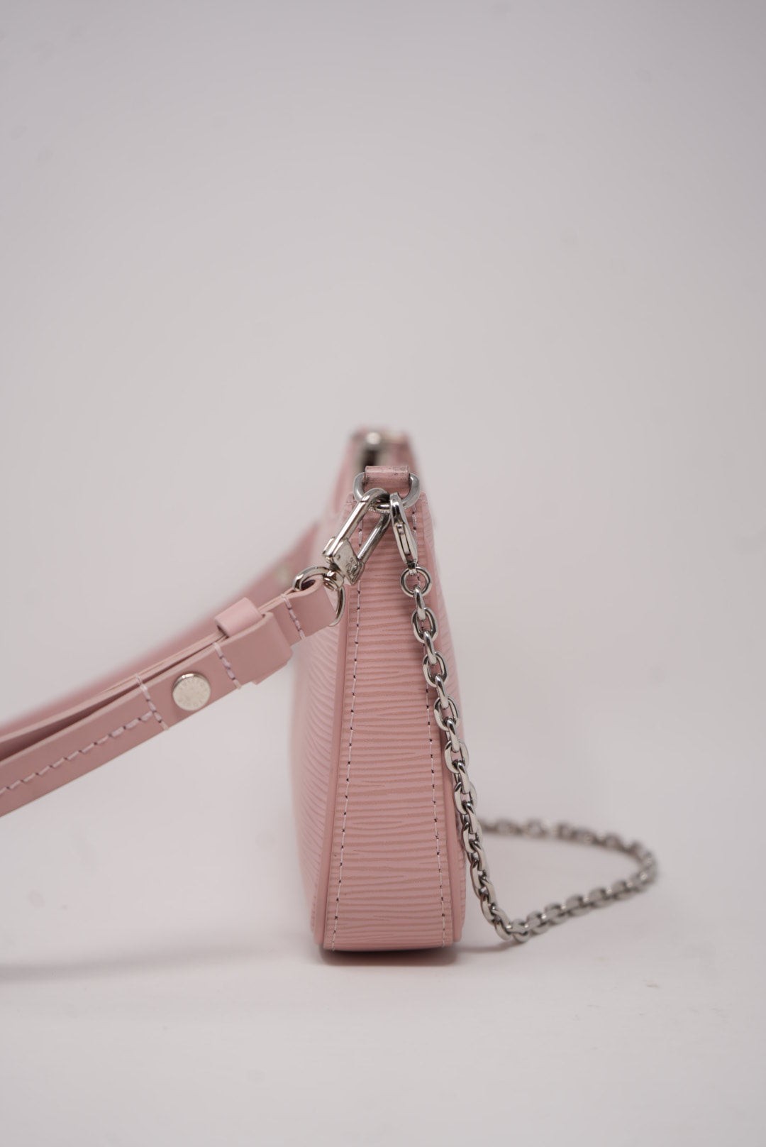 Louis Vuitton Easy Pouch On Strap EPI