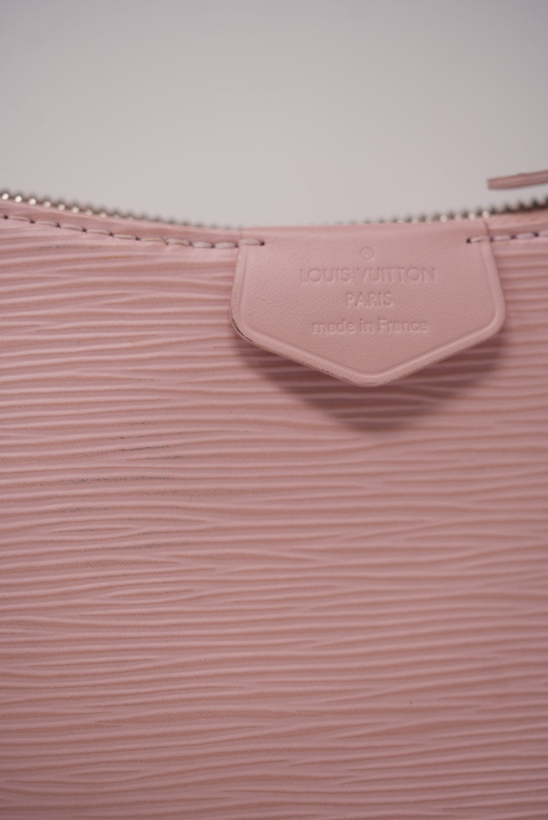 Louis Vuitton Easy Pouch On Strap EPI
