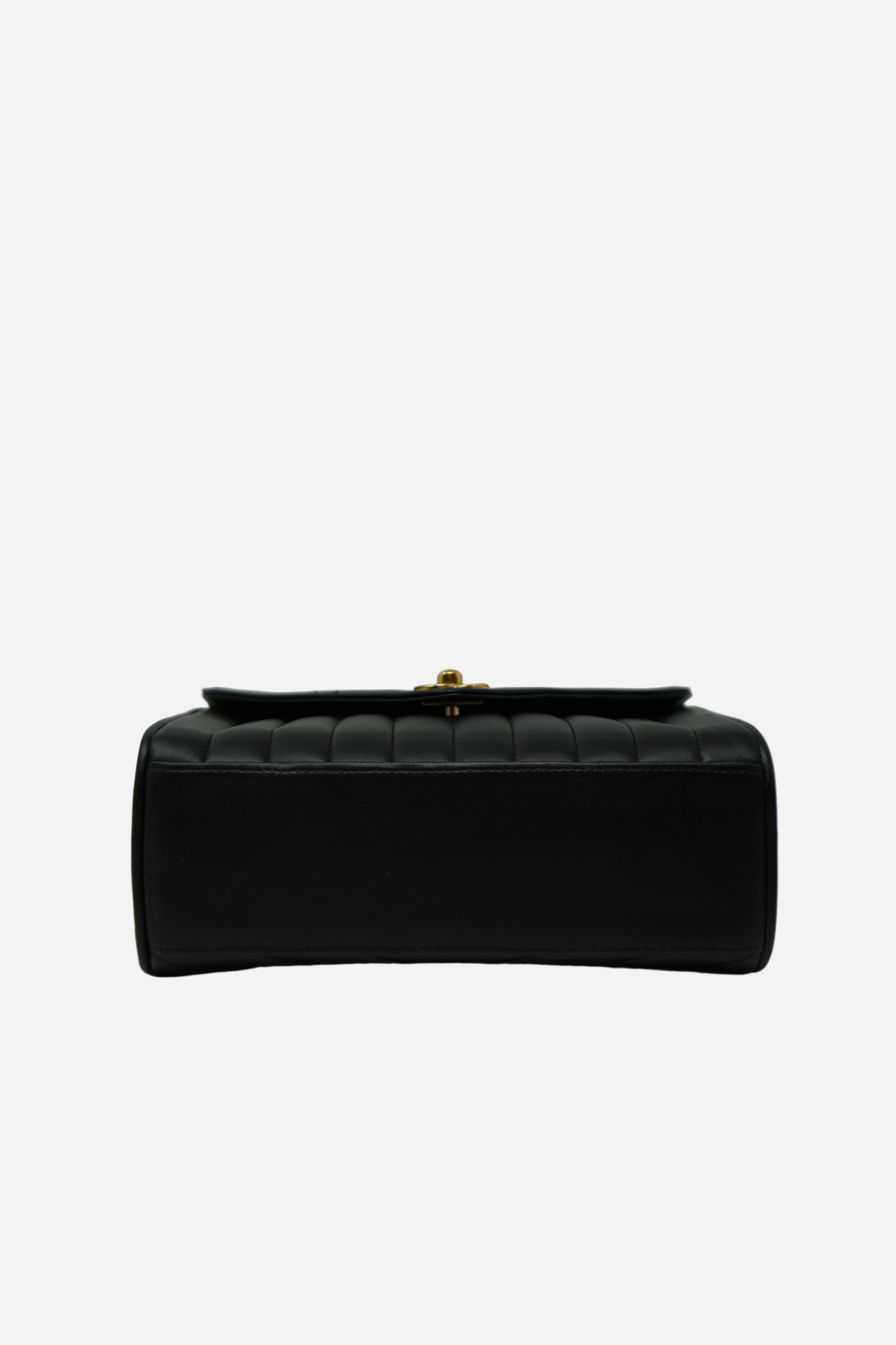 Pre-Owned Chanel 1989–1991 Black Lambskin Chevron Quilted Mini Top Handle Bag