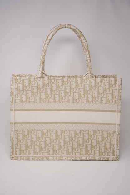 Dior Medium Dior Book Tote W/entrupy 2021