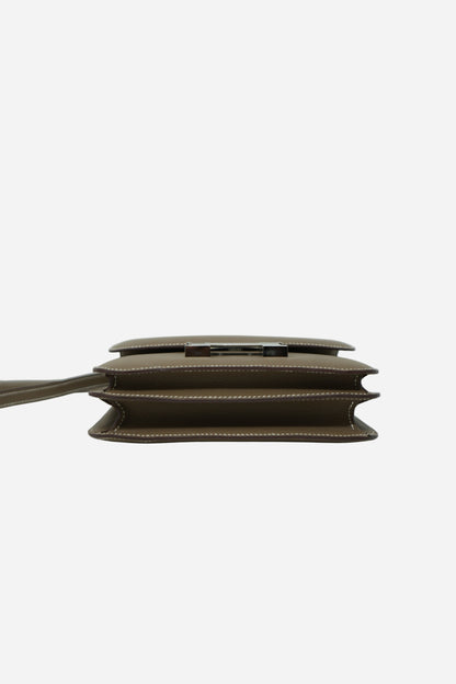 Hermès 2023 Etoupe Epsom Leather Constance 18 PHW